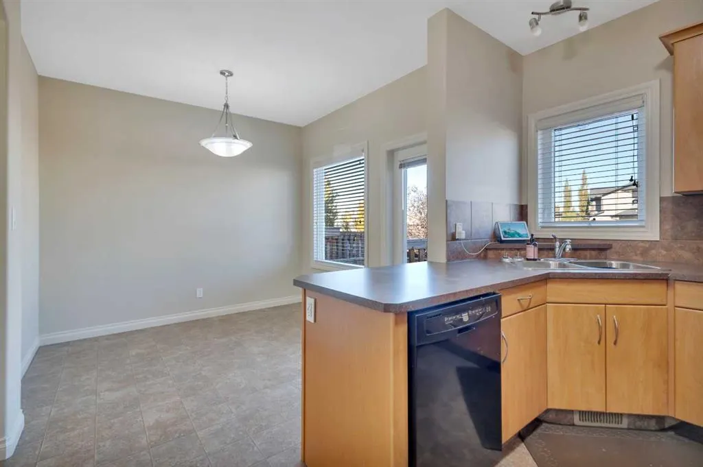 101 Piper Close