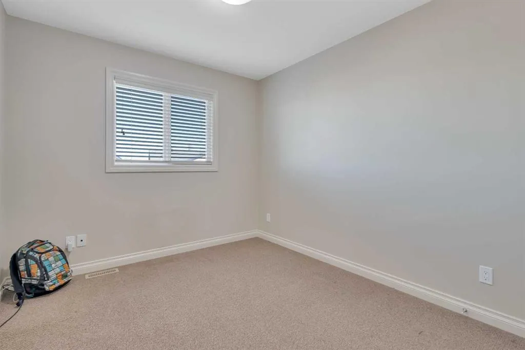 101 Piper Close