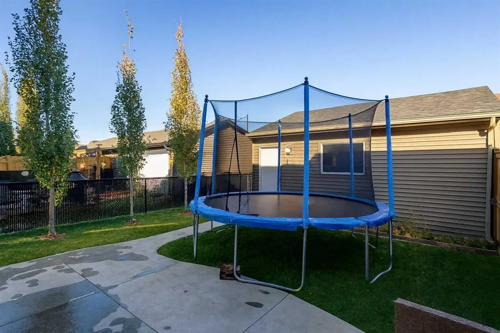 47 Willow Crescent