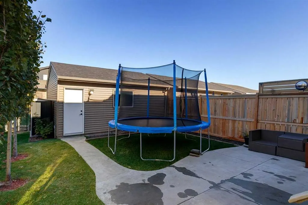 47 Willow Crescent