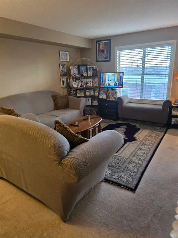 5 Saddlestone Way NE, #214