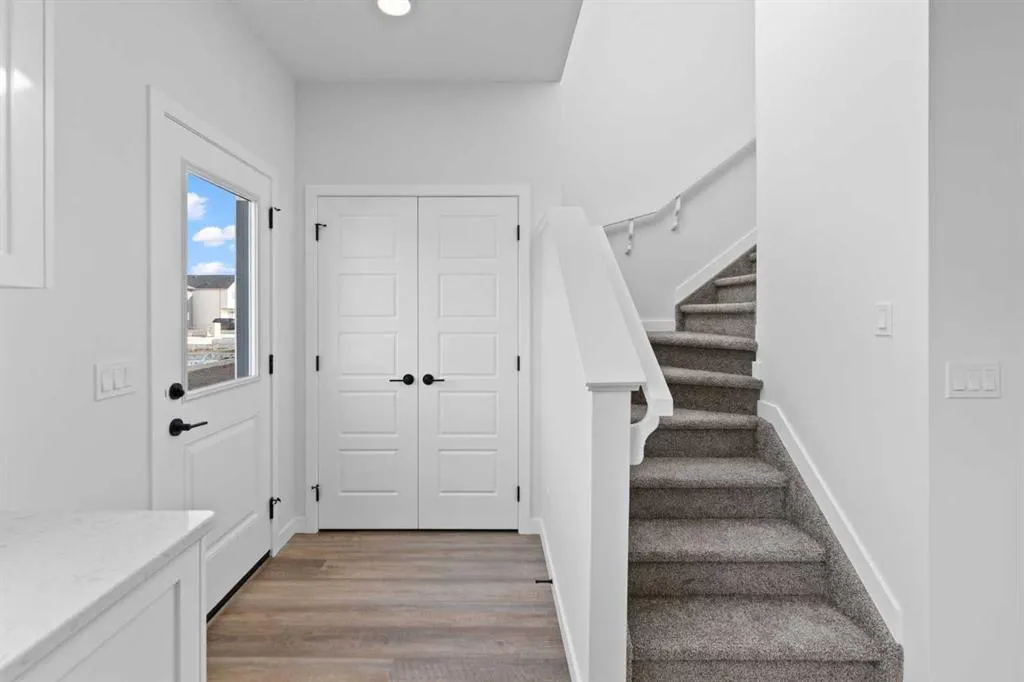 994 Chinook Winds Meadow SW