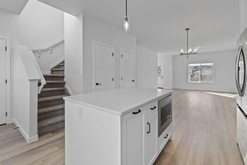 994 Chinook Winds Meadow SW