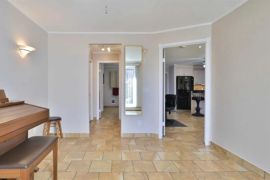 4834 52A Street, #105