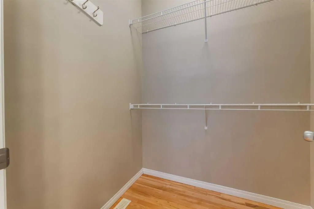 105 Rocky Vista Terrace NW