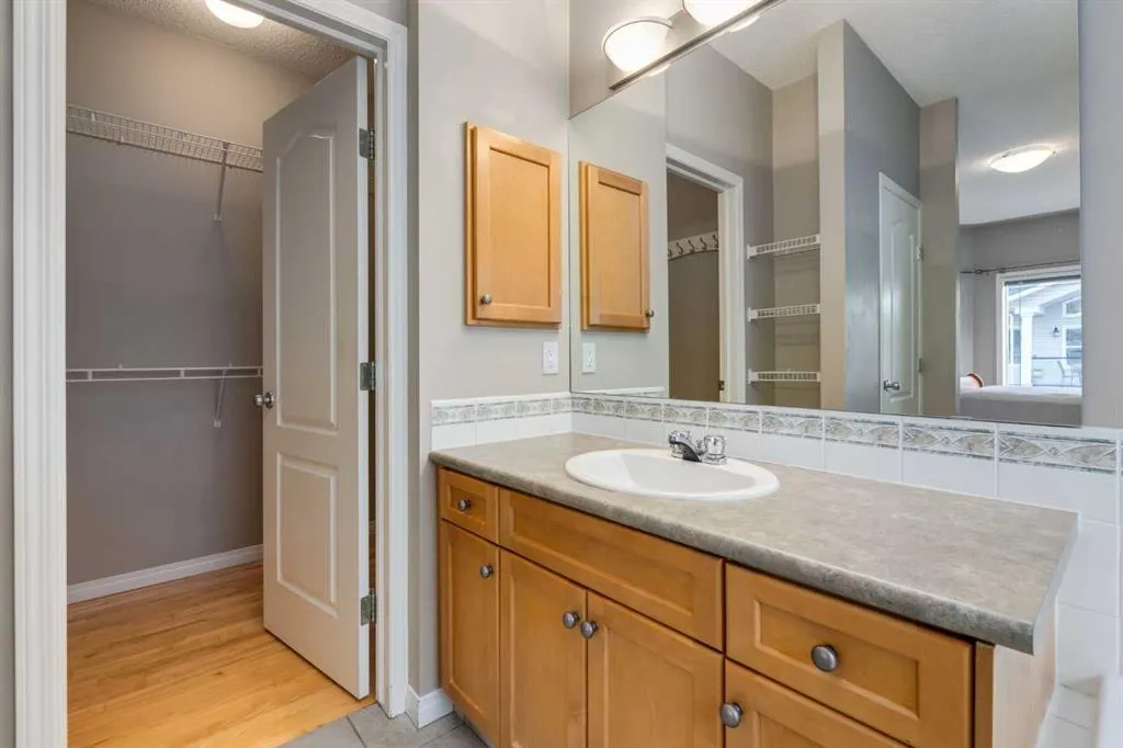 105 Rocky Vista Terrace NW