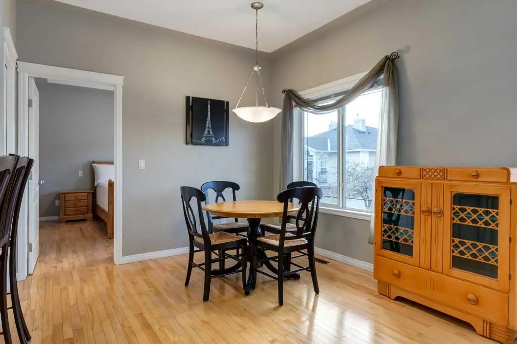 105 Rocky Vista Terrace NW