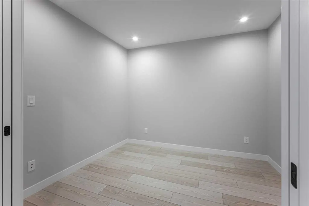 110 18A Street NW, #308