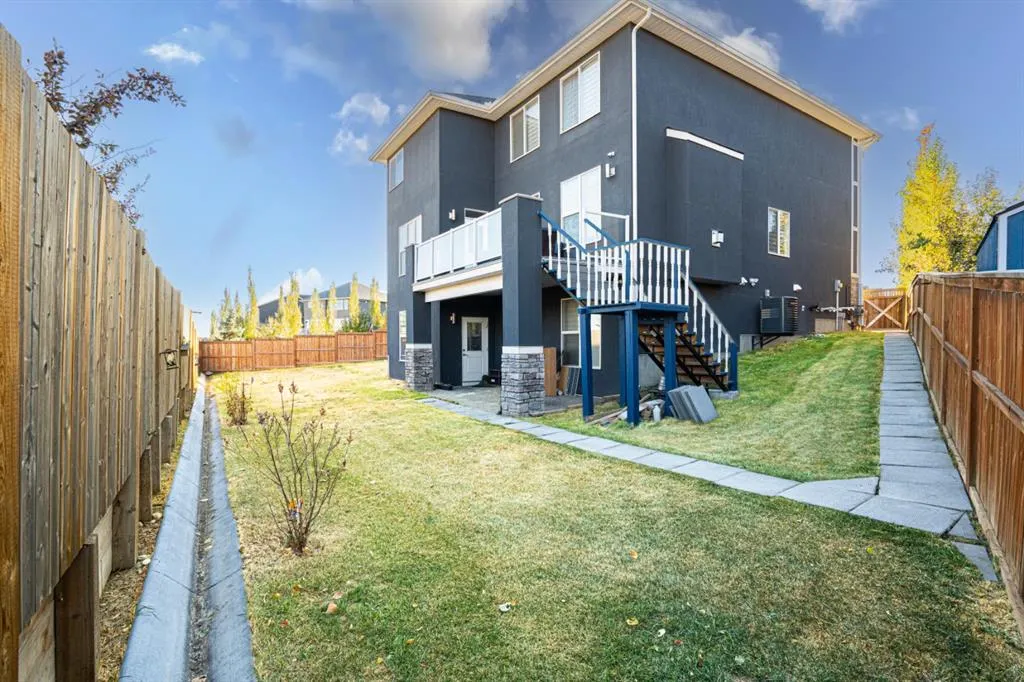 321 Kinniburgh Cove