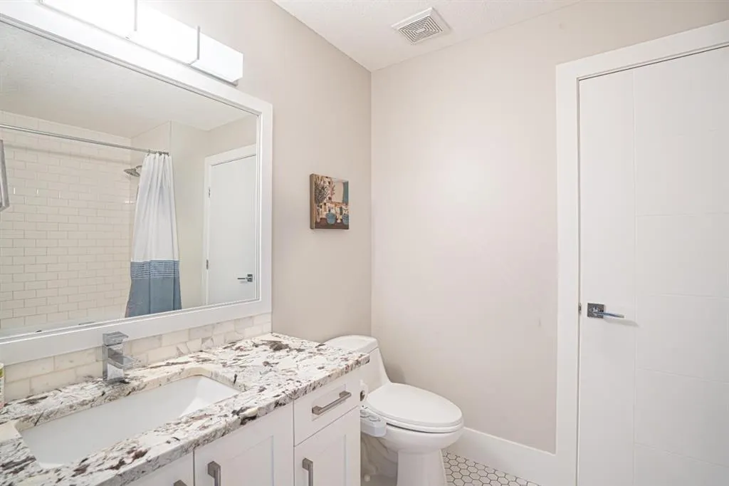 321 Kinniburgh Cove