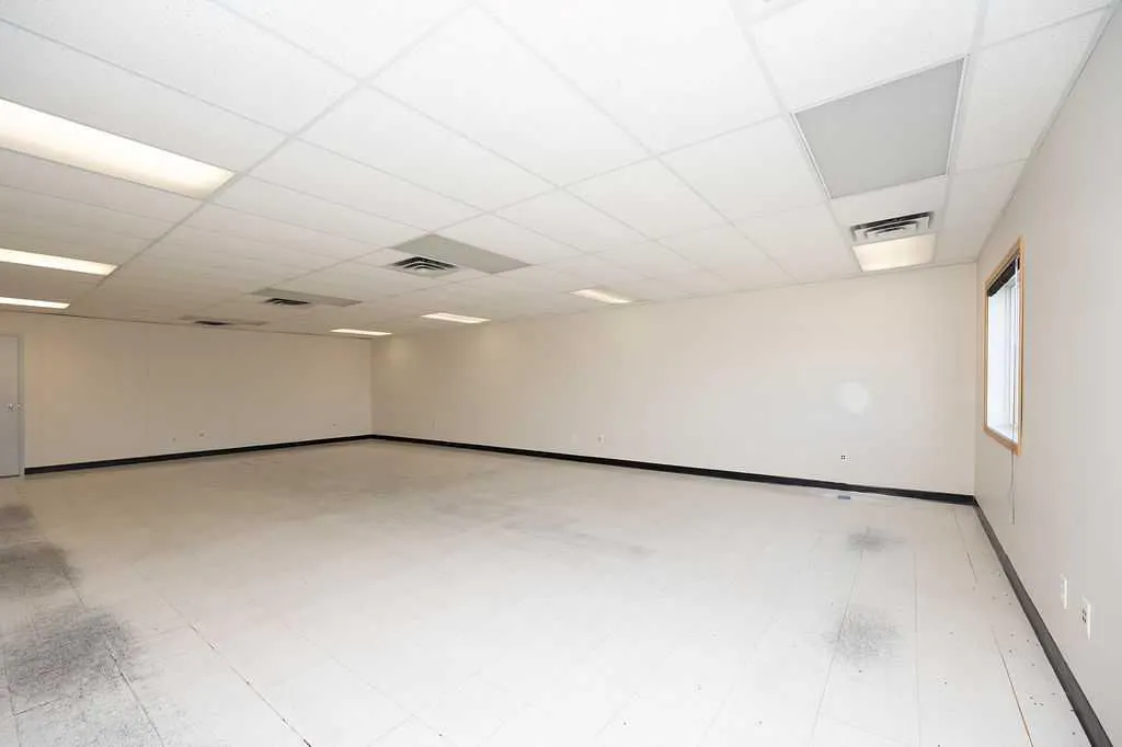 4706 50 Avenue, #203