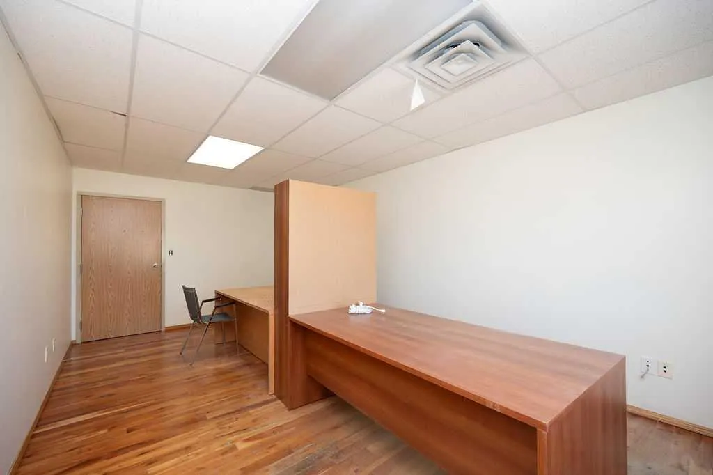 4706 50 Avenue, #205
