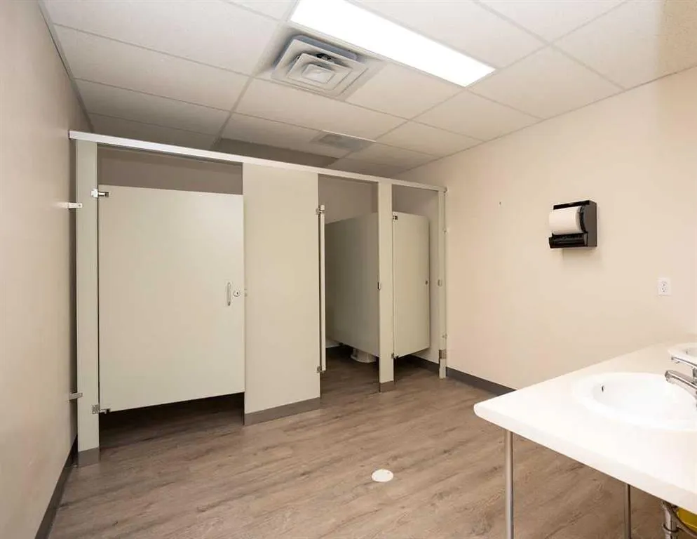 4706 50 Avenue, #205