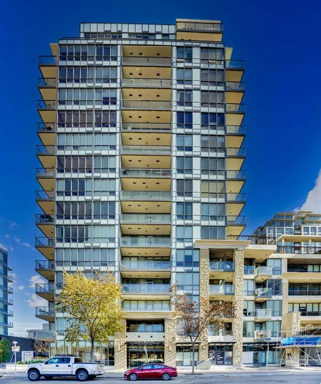 128 2 Street SW, #205
