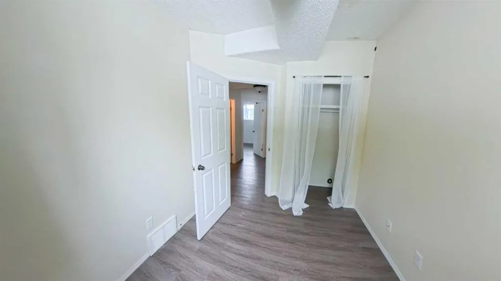 279 Mustang Road