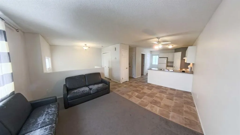 279 Mustang Road