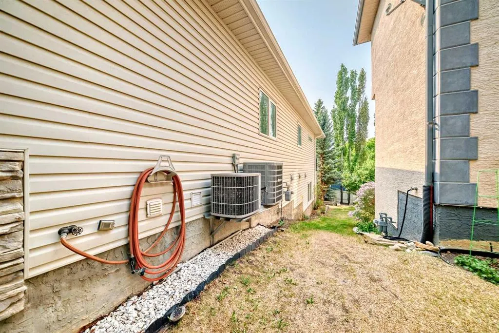 29 Simcoe Gate SW