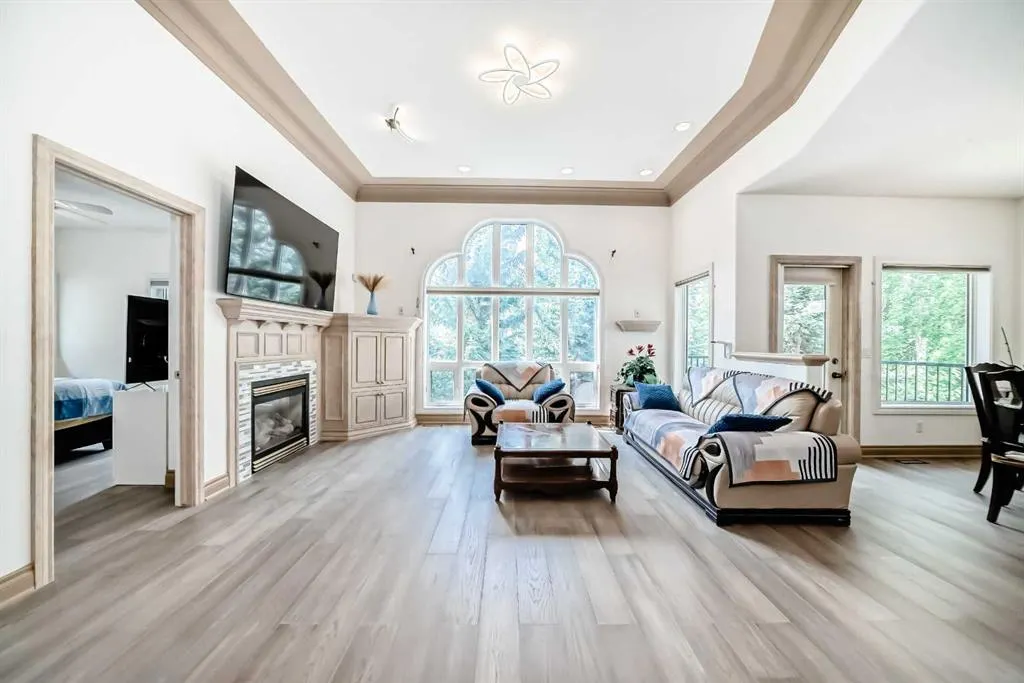 29 Simcoe Gate SW