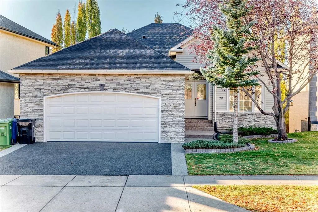 29 Simcoe Gate SW