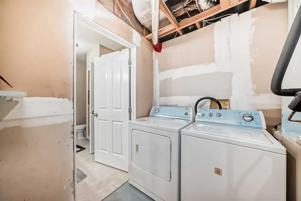 29 Simcoe Gate SW
