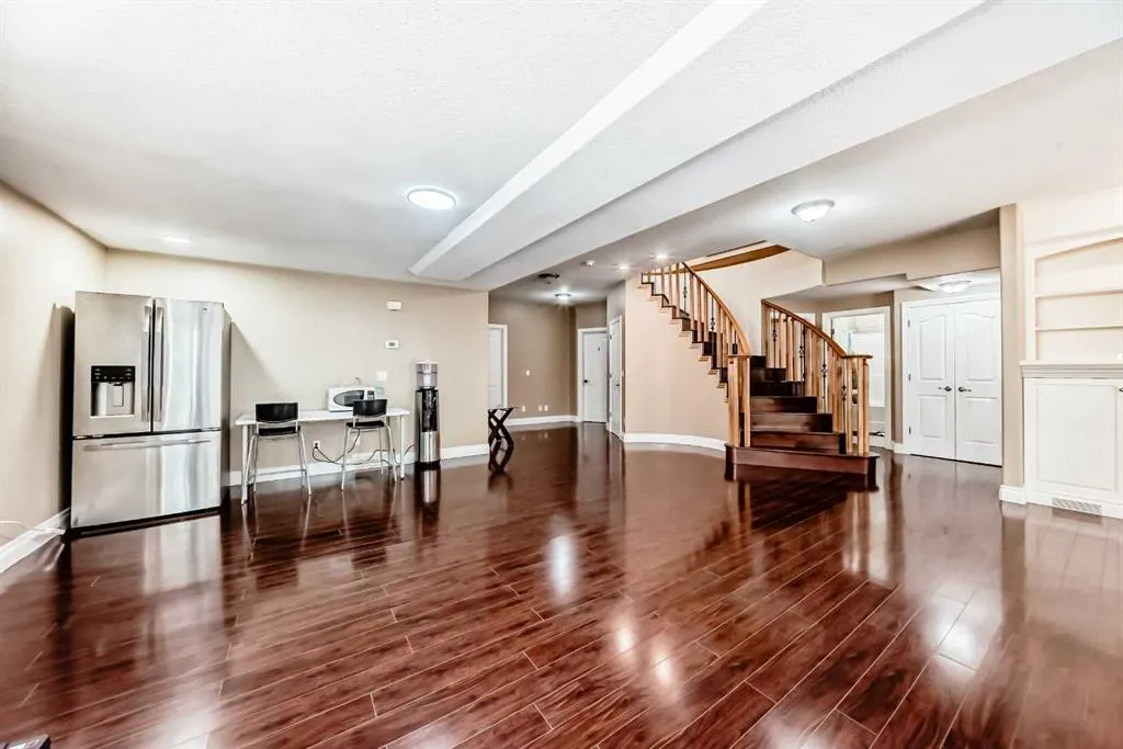 29 Simcoe Gate SW