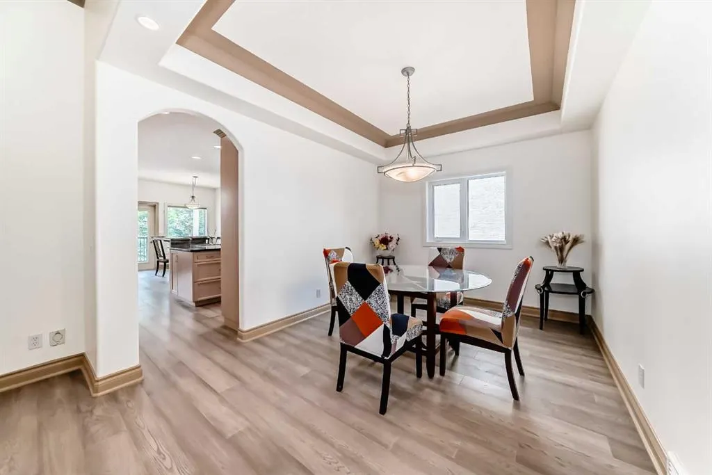 29 Simcoe Gate SW