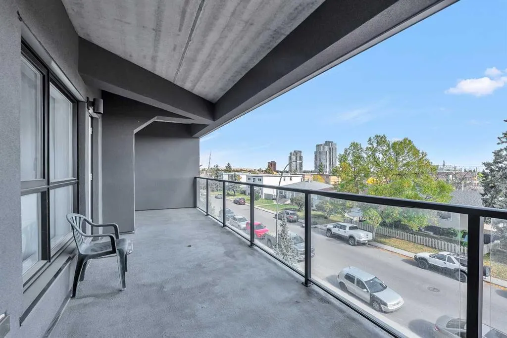 1629 38 Street SW, #206