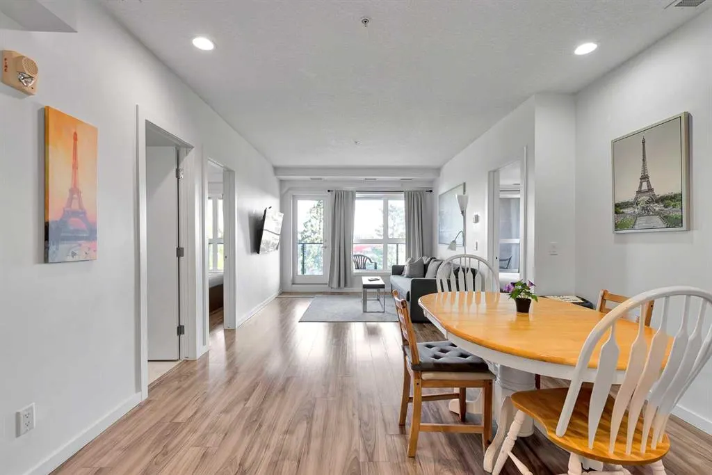 1629 38 Street SW, #206