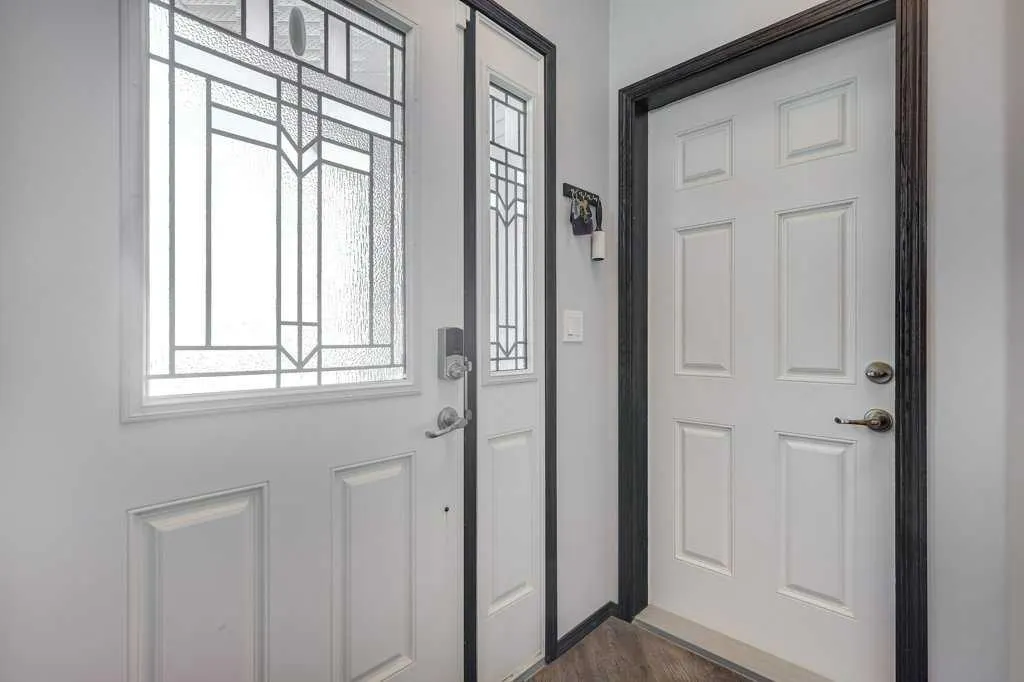 13 Adina Close