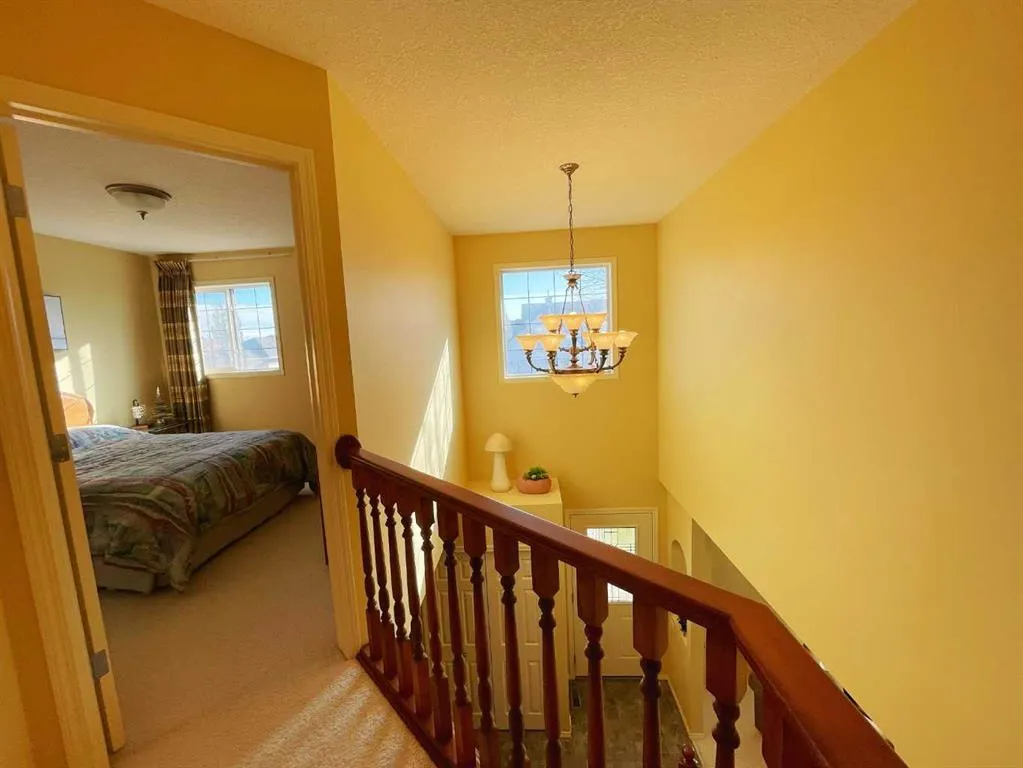221 Coulee Creek Manor