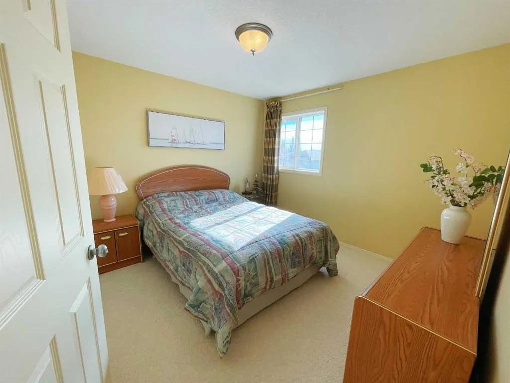 221 Coulee Creek Manor