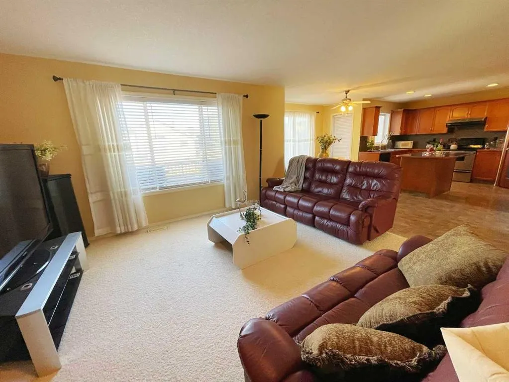 221 Coulee Creek Manor