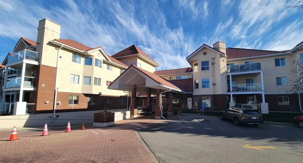 1818 Simcoe Boulevard SW, #1116