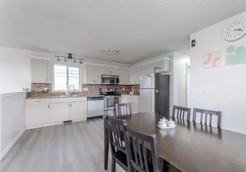 96 Appleside Close SE