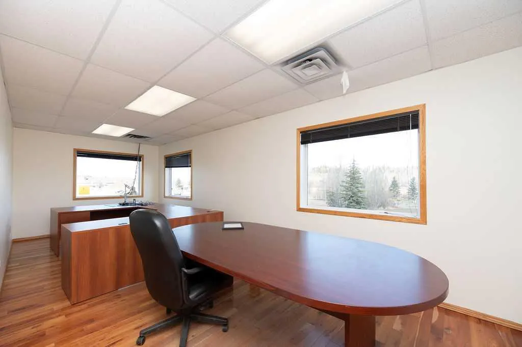 4706 50 Avenue, #208