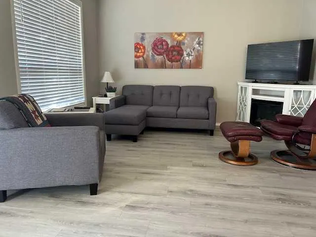 227 Sunrise Terrace NE, #227