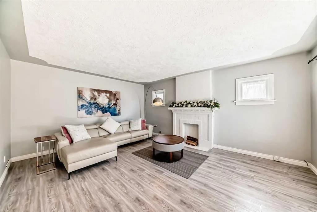 614 Centre A Street NW