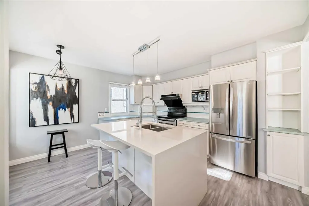 614 Centre A Street NW