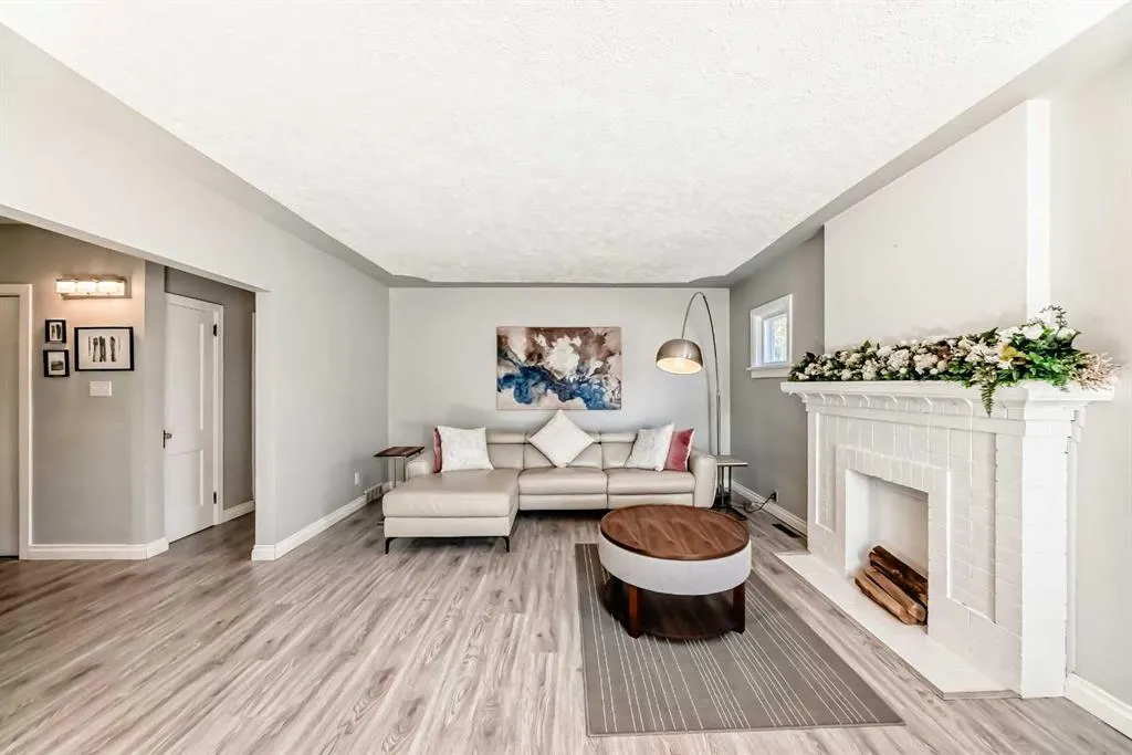 614 Centre A Street NW