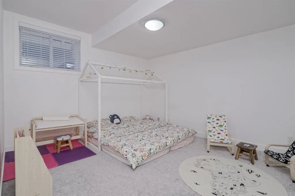 2115 34 Avenue SW, #100