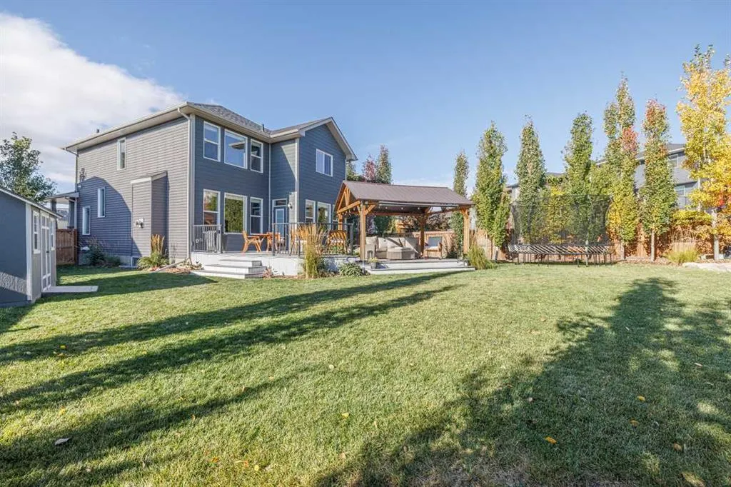 24 Mount Rae Terrace