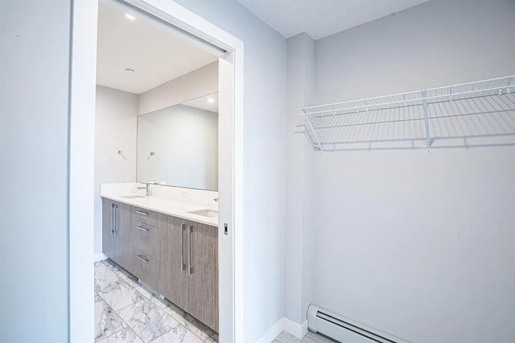 60 skyview Ranch Road NE, #2324