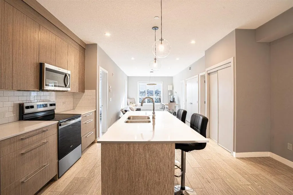 60 skyview Ranch Road NE, #2324