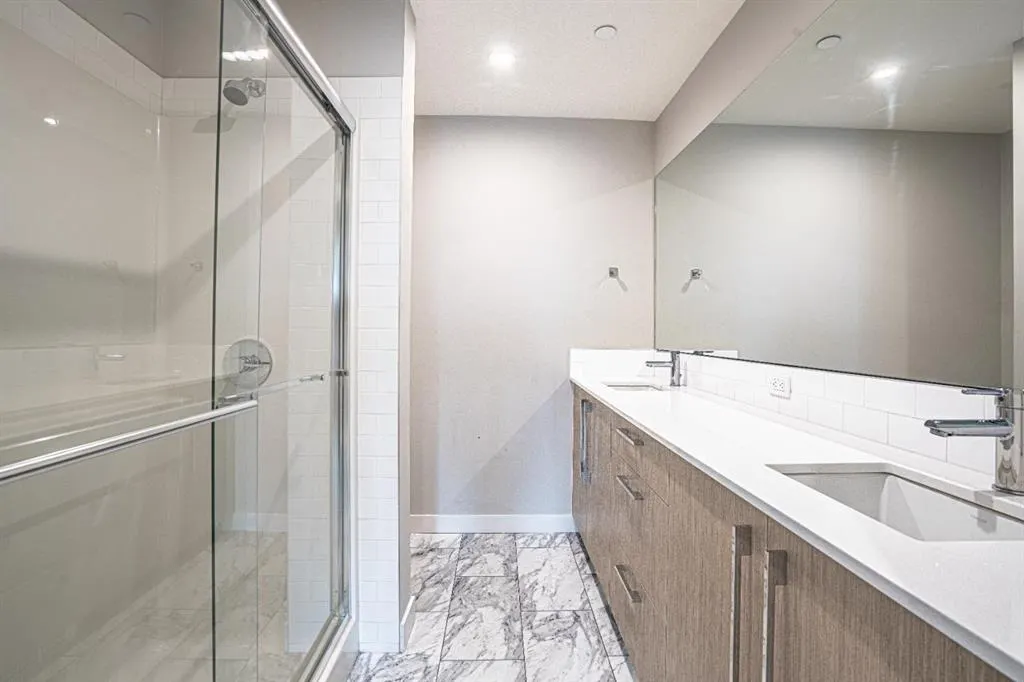 60 skyview Ranch Road NE, #2324