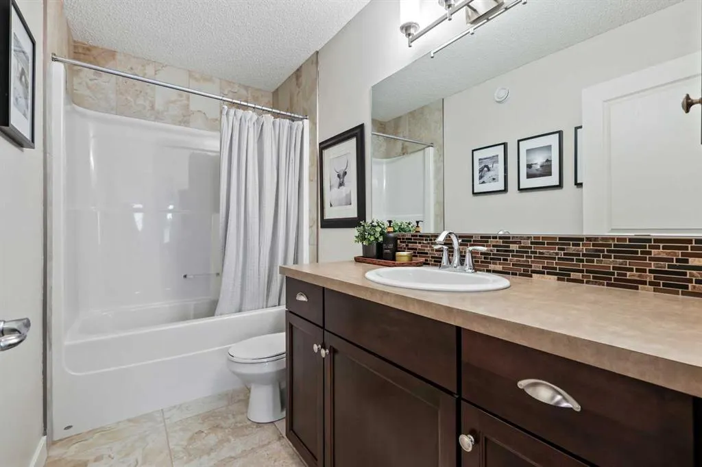 160 Chaparral Valley View SE