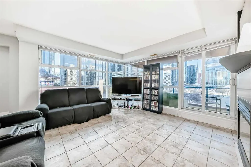 205 Riverfront Avenue SW, #509