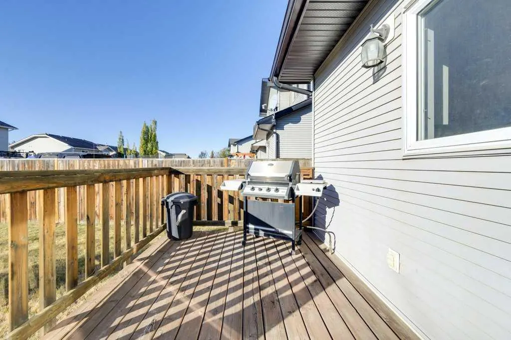 21 Piper Close