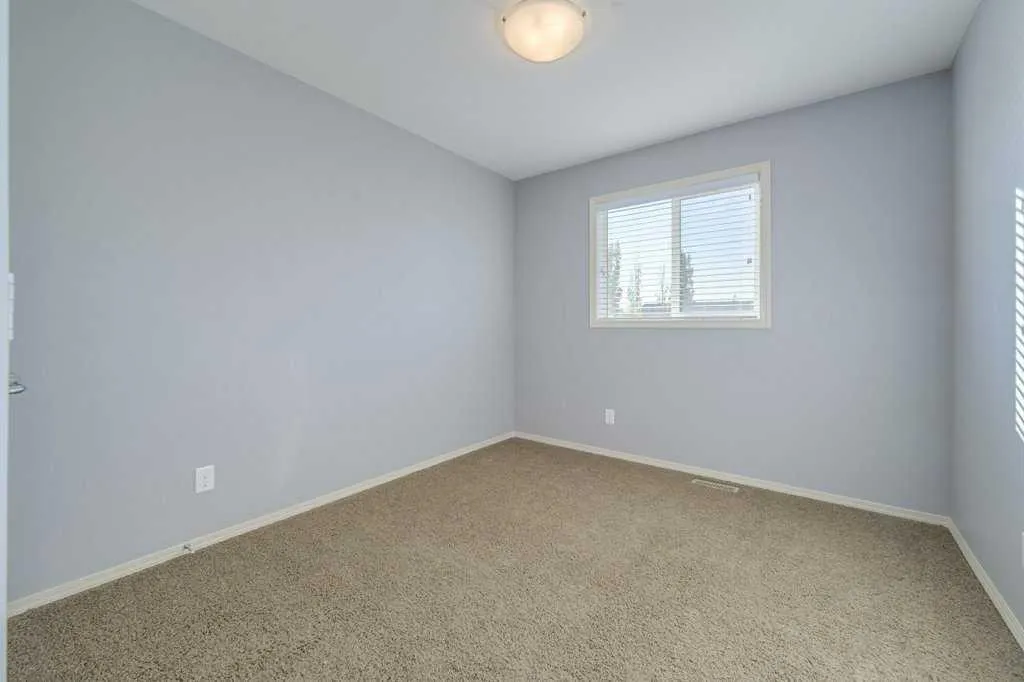21 Piper Close