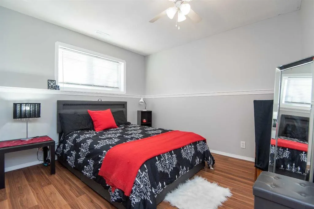 22 Woodbine Avenue