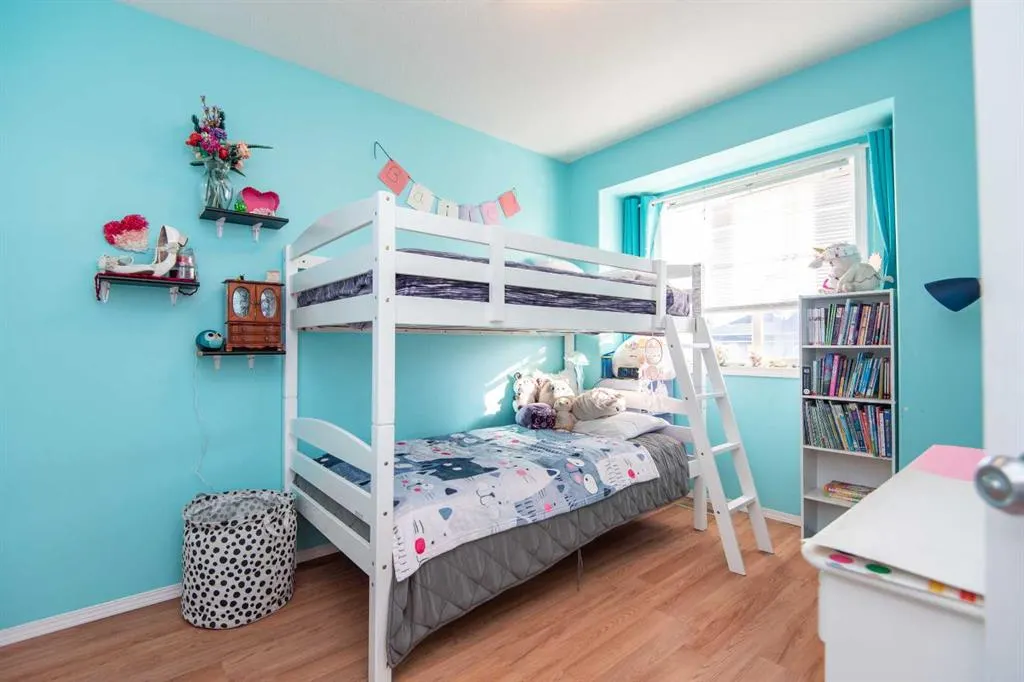 22 Woodbine Avenue